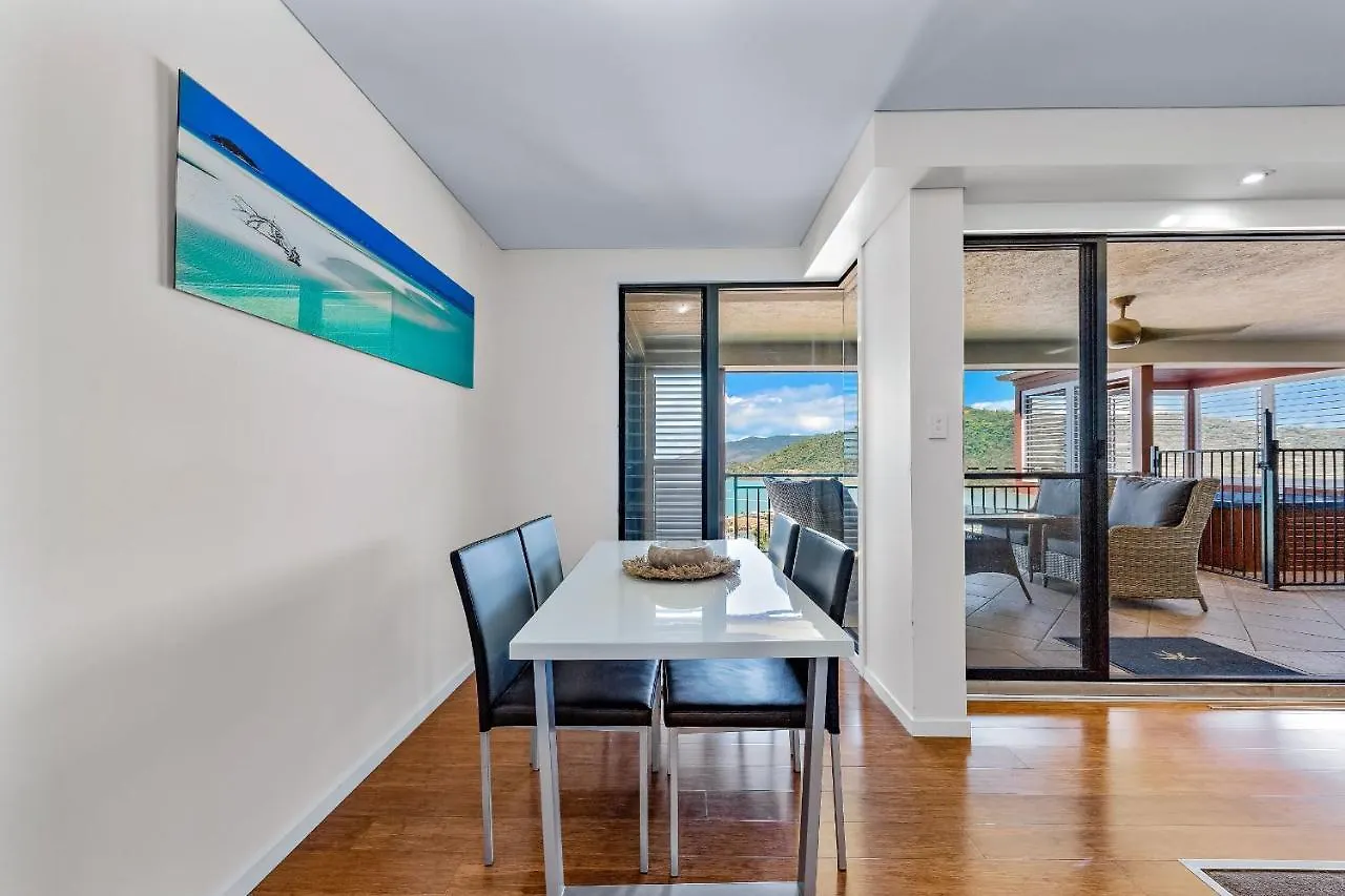 Apartment Ocean Pearl - Airlie Beach